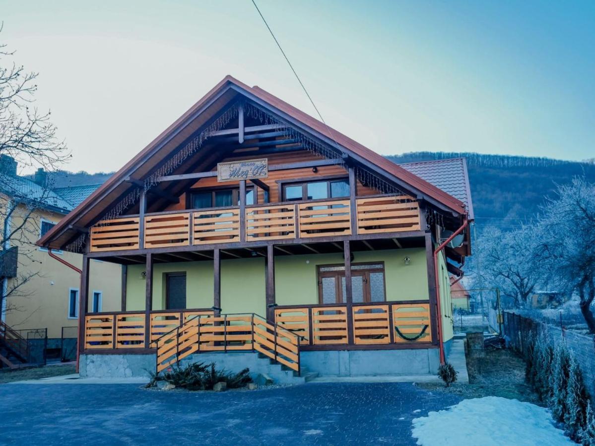 Villa Med'Ok Vijnița Exterior foto